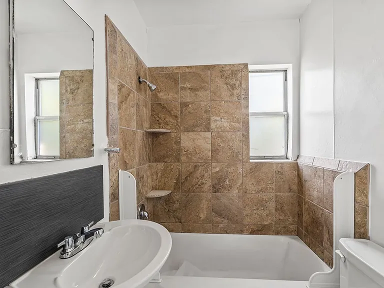 76 W Apricot Ave #2 — Photo 16