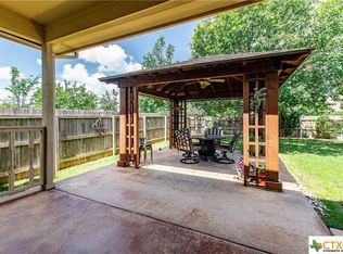 204 Brickyard Ln, Jarrell, TX 76537