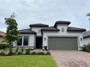 8263 Promoso Ct, Naples, FL 34114