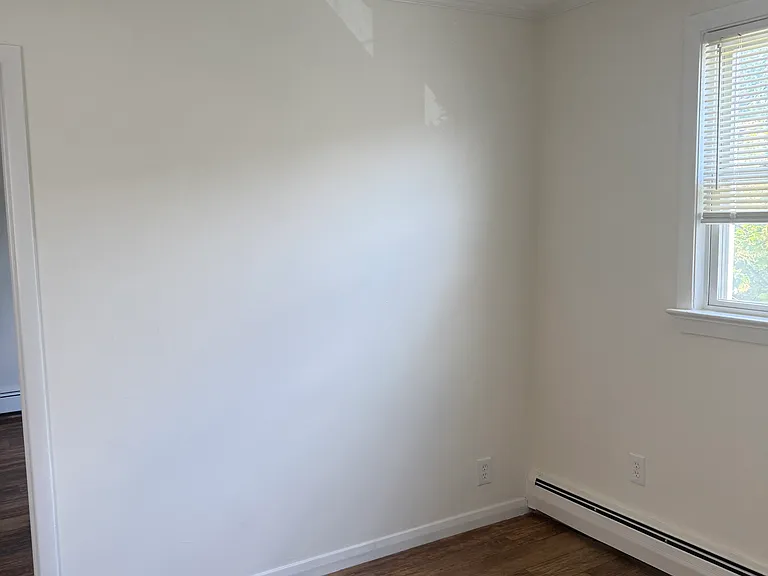 118 Sheridan Ave #3 — Photo 7