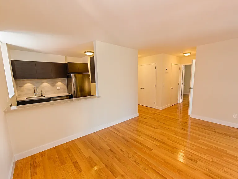 235 W 48th St #12C — Photo 1