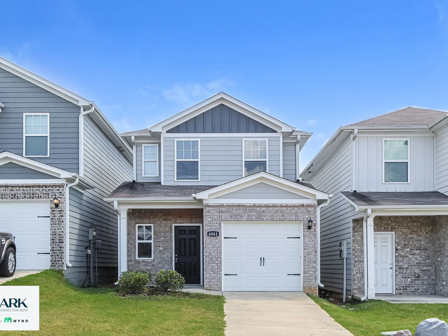 2 bed, 2.5 bath, 1259 sqft, $1,474 — Photo 1