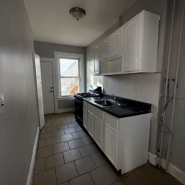 1st image of 36 Shepard Ave #2A