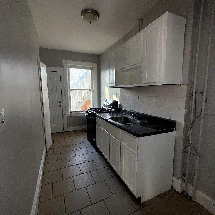 36 Shepard Ave #2A