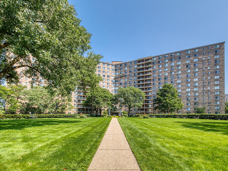 1st image of 7141 N Kedzie Ave APT 1504