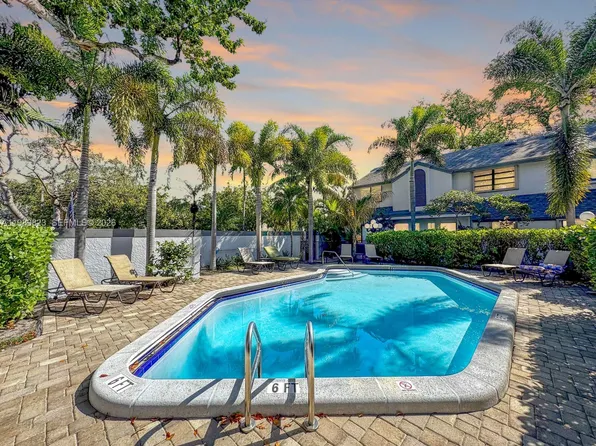 700 SE 14th St APT G, Fort Lauderdale, FL 33316