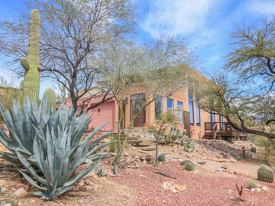 1st image of 3026 W Calle De Dalias