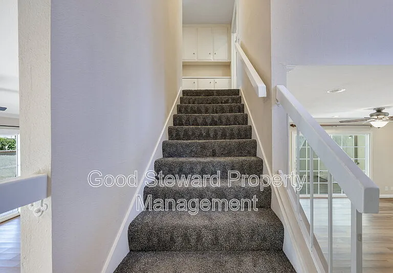 207 Los Padres Ln — Photo 24