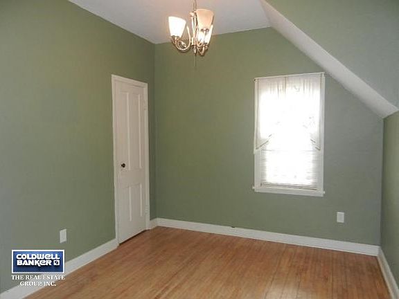 Formal Dining or Bedroom