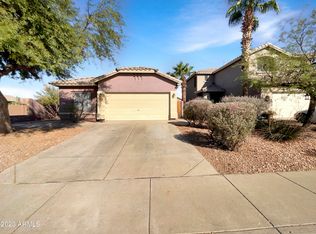 8820 W Cherry Hills Dr, Peoria, AZ 85345