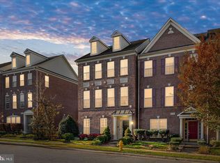 2729 Celestial Dr, Woodbridge, VA 22191