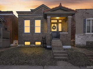 4250 Connecticut St, Saint Louis, MO 63116