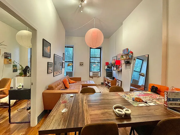 628 Willoughby Ave #2 — Photo 1