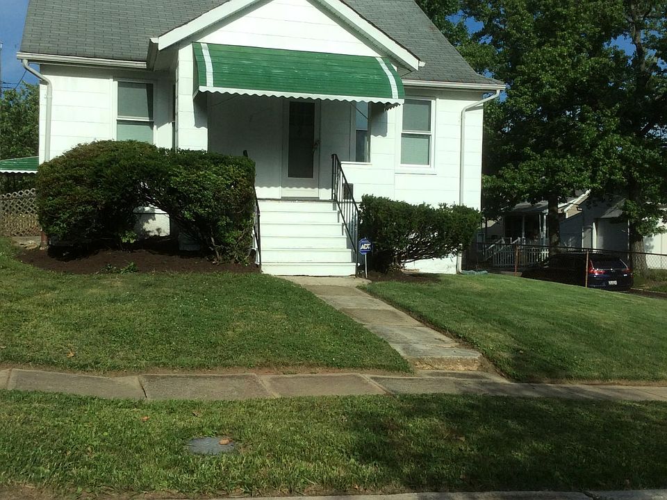 Front view from street