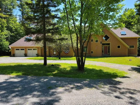 15 Stark Farm Rd, Bondville, VT 05340