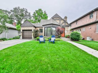 385 Addison Rd, Riverside, IL 60546