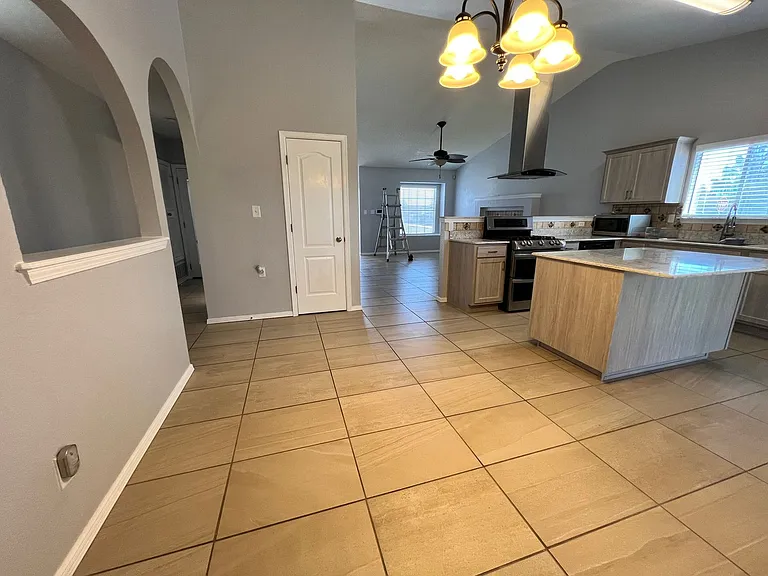 12512 Angie Bombach Ave — Photo 7