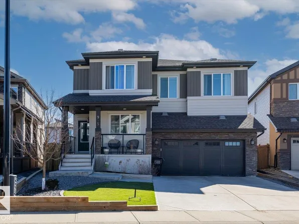 915 177th St SW, Edmonton, AB T6W 2X2