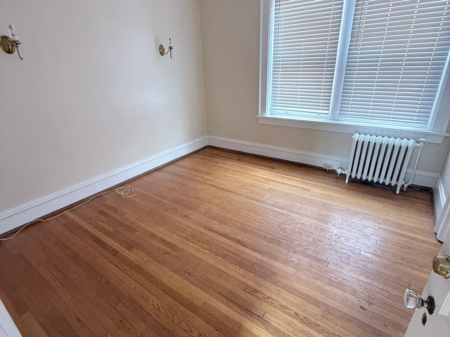 2 bed, 750 sqft, $1,650 — Photo 3