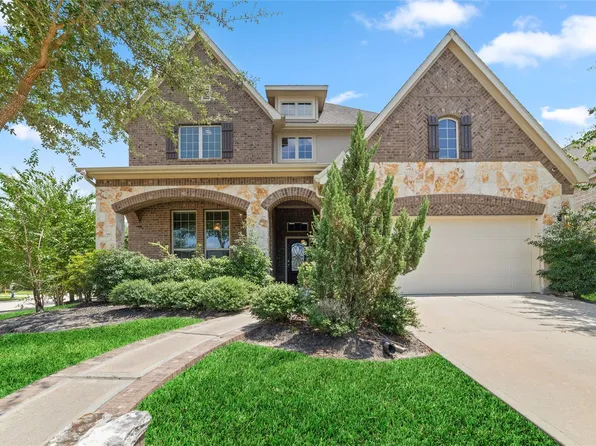 16622 Emmaus Ln, Cypress, TX 77433