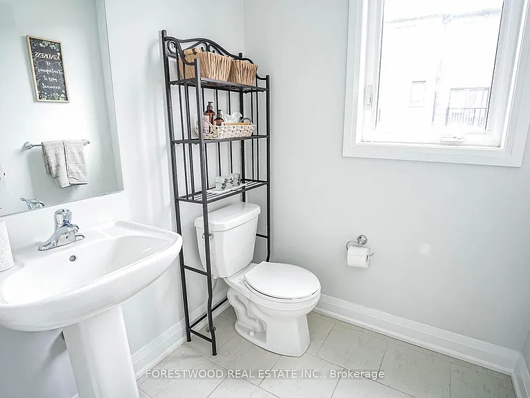 53 Humberstone Dr — Photo 28