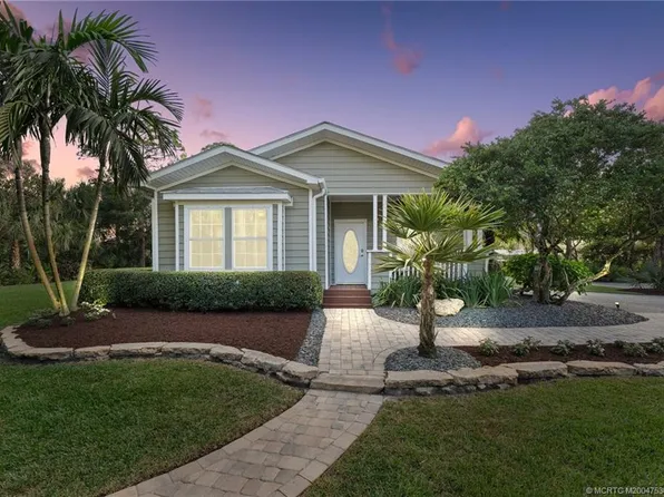 7566 SW 39th St, Palm City, FL 34990