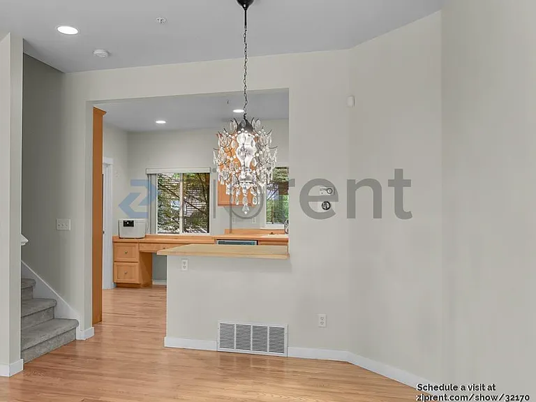 17930 NE 90th St — Photo 4