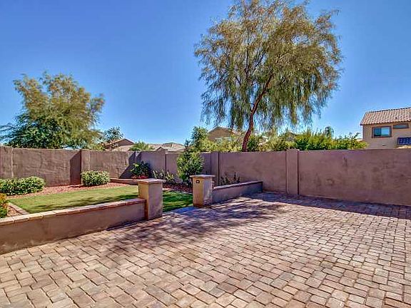 5th image of 4205 E Velasco St