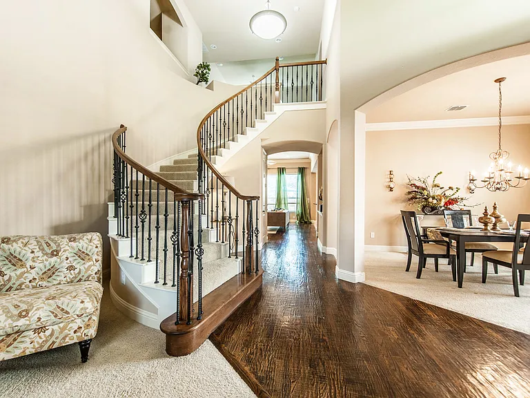 2237 All Saints Ln — Photo 8