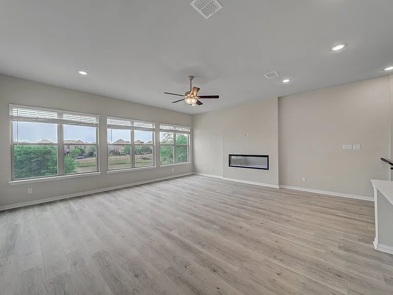 4484 N River Walk Dr — Photo 5