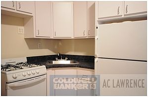 4th image of 20 Seaman Ave APT 5C