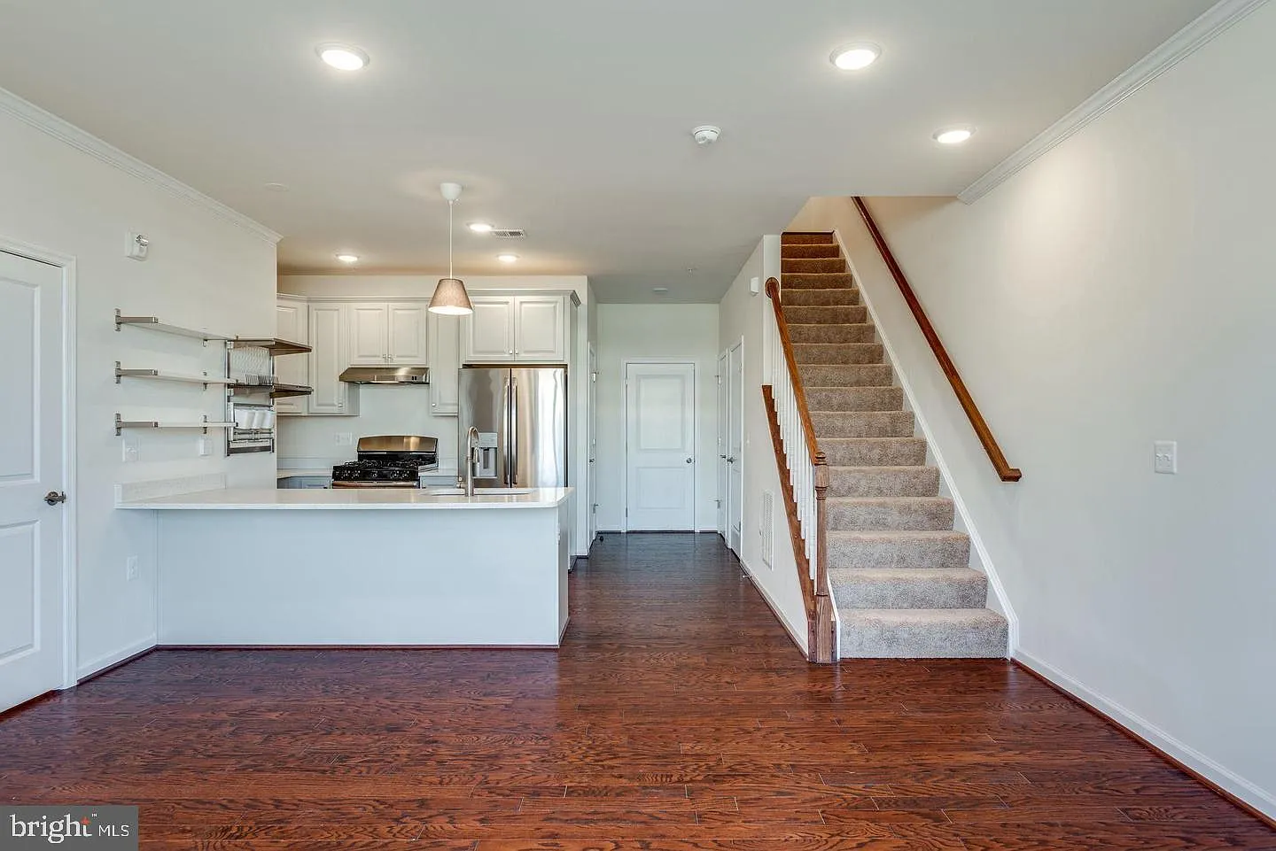 1004 Ribbon Limestone Ter SE — Photo 4