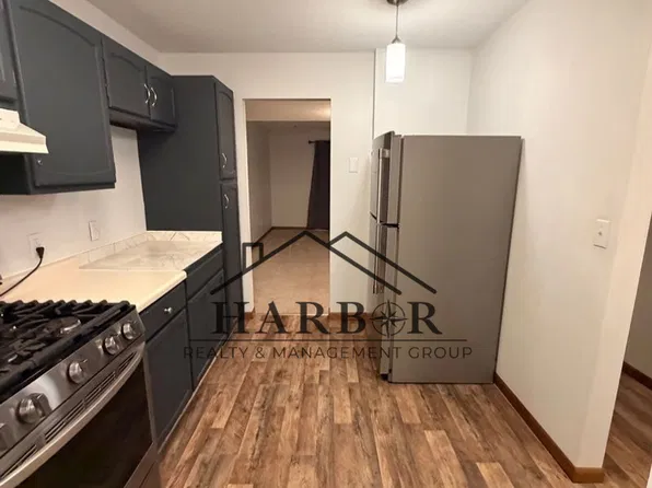 154 21st St NW, Owatonna, MN 55060