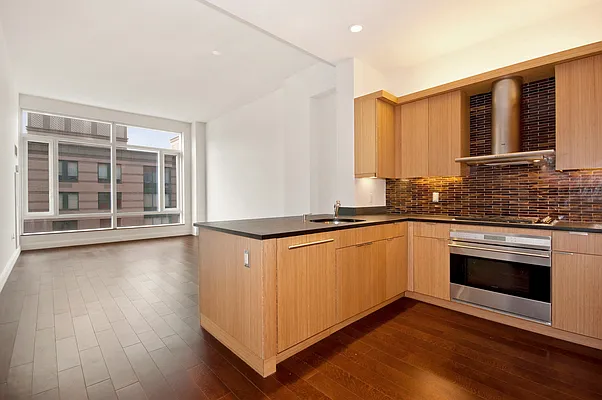 Rented by Renetta Real Estate | media 27