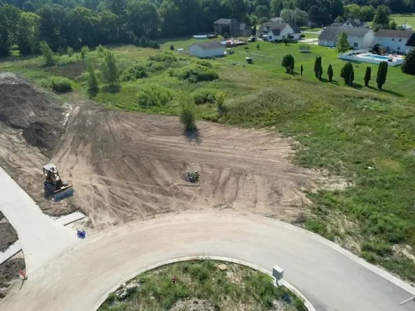 Morgan Ct, Saginaw, MI 48609