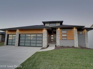 1305 NW 7th Ct, Grimes, IA 50111