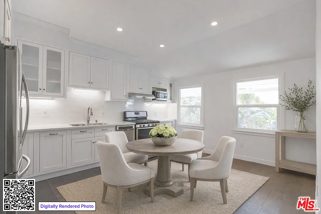 2 bed, 2.0 bath, 1000 sqft, $5,400 — Photo 1