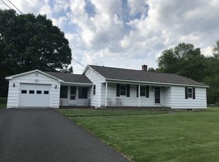 385 School St, Agawam, MA 01001