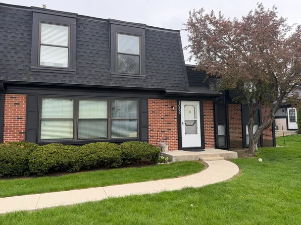 1062 Inverrary Ln, Deerfield, IL 60015