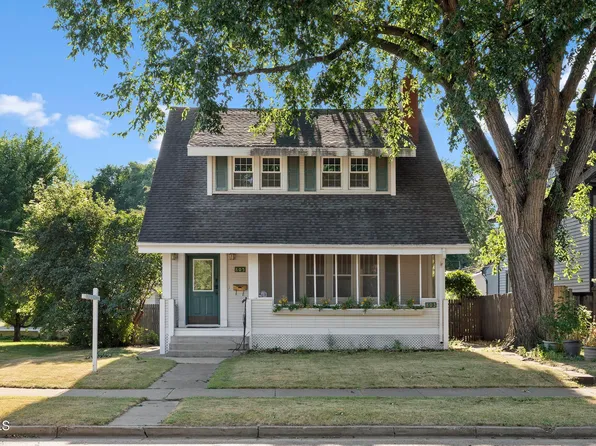 805 N 5th St, Bismarck, ND 58501