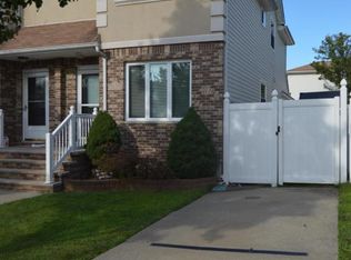 61 Kenilworth Ave, Staten Island, NY 10312