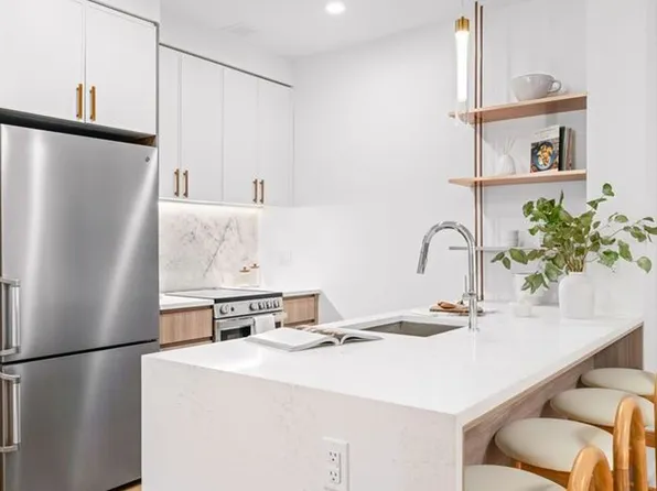 2-24 26th Avenue image 1 of 24