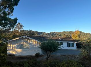 22 Carisbrook Dr, Orinda, CA 94563