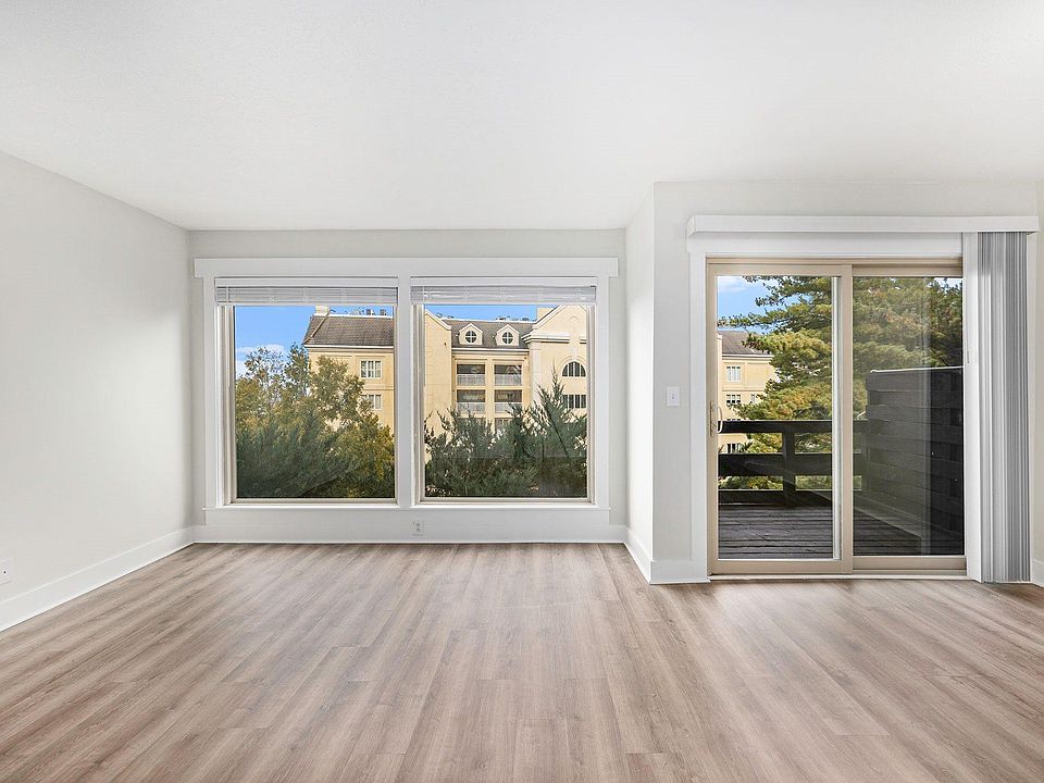 1st image of 2621 Arlington Ave S APT 14
