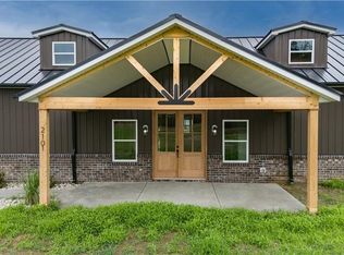 15241 Strawberry Plain Rd, Ivor, VA 23866