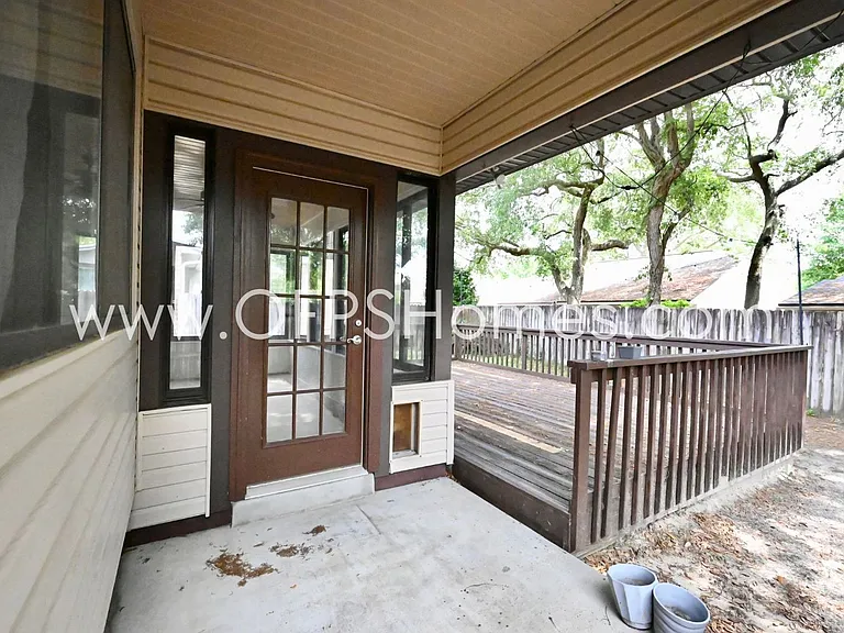 3934 Balsam Dr — Photo 40