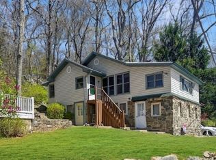 18 Lakeview Trl, Andover, NJ 07821