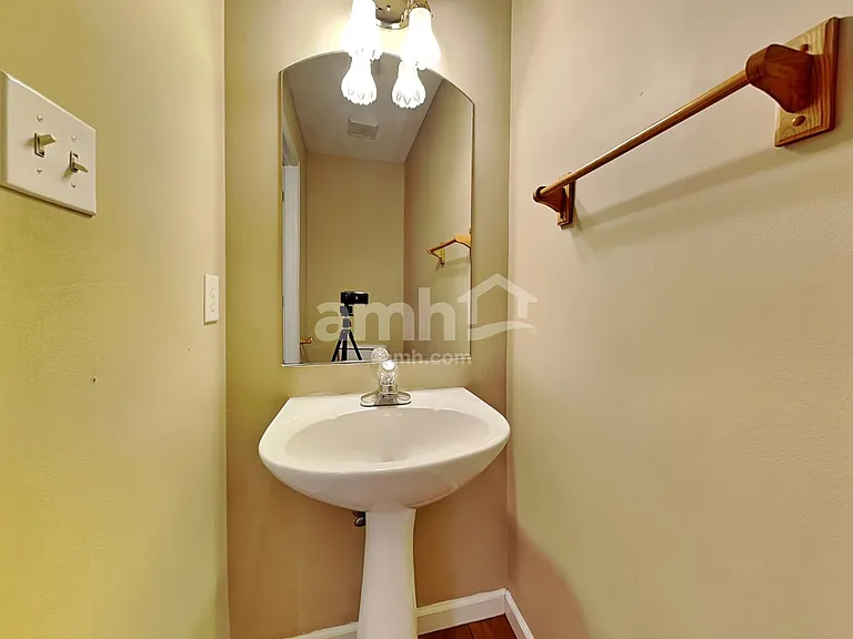6937 Cherry Grove Rd — Photo 9