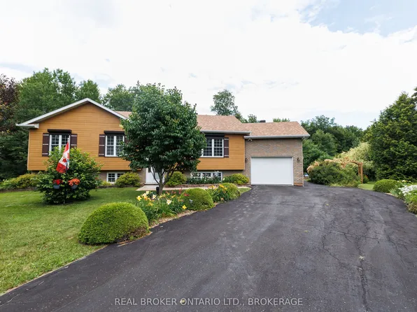 3213 Dornie Rd, North Glengarry, ON K0C 1A0