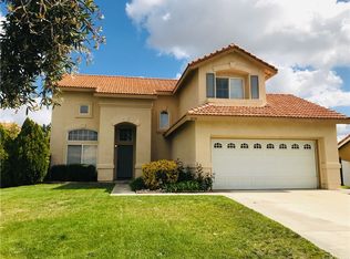 2130 W Autumn Mist Dr, Rialto, CA 92377